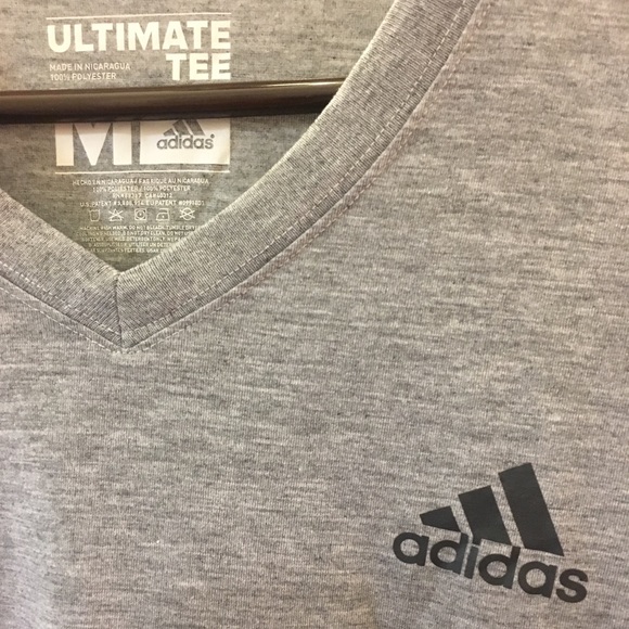Adidas v neck - Picture 2 of 4